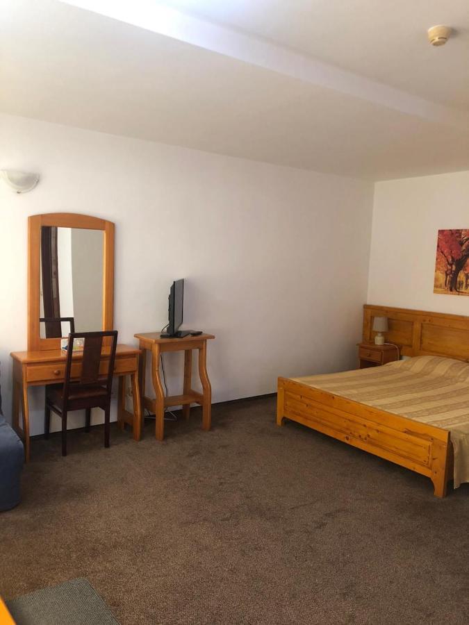 Double Room,1007019961:JPEG