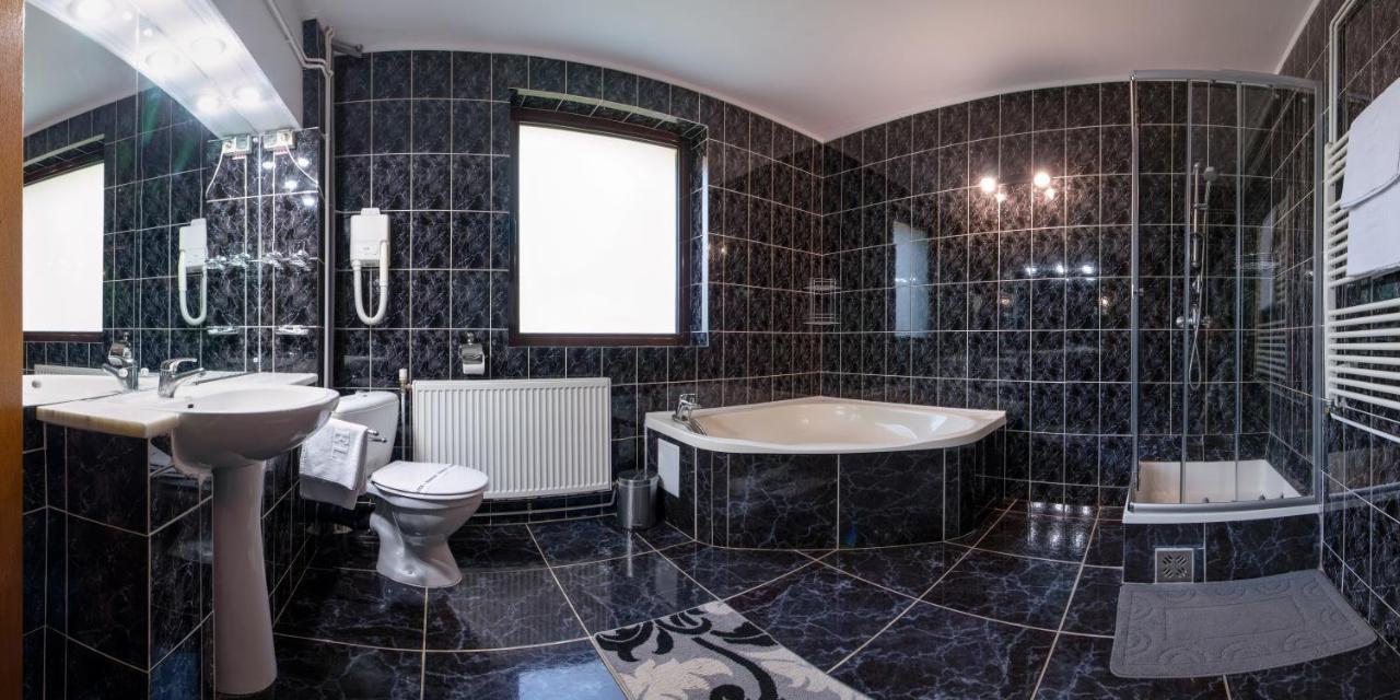 Family Suite,1023170485:JPEG