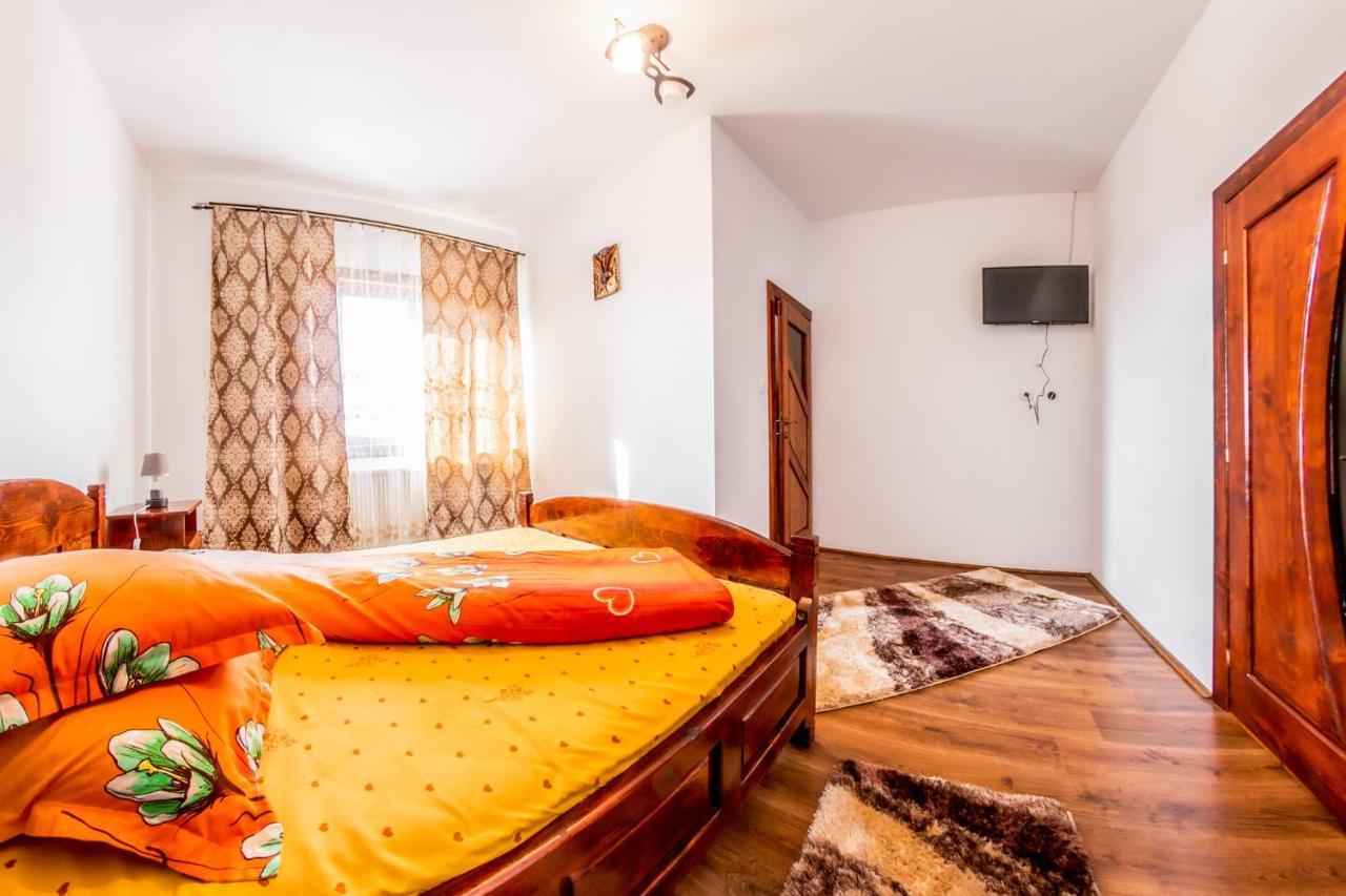 Double Room with Private Bathroom,1067587057:JPEG