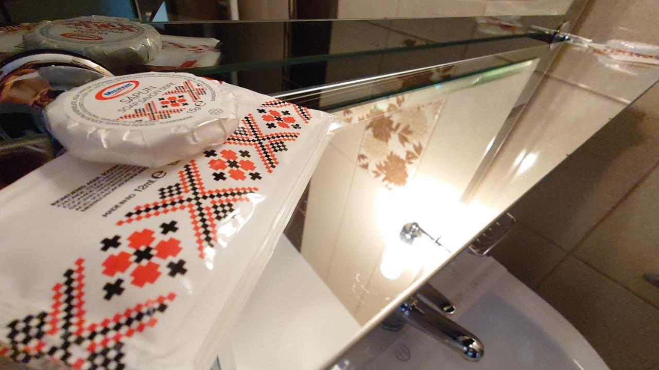 Standard Double Room,1377433292:JPEG