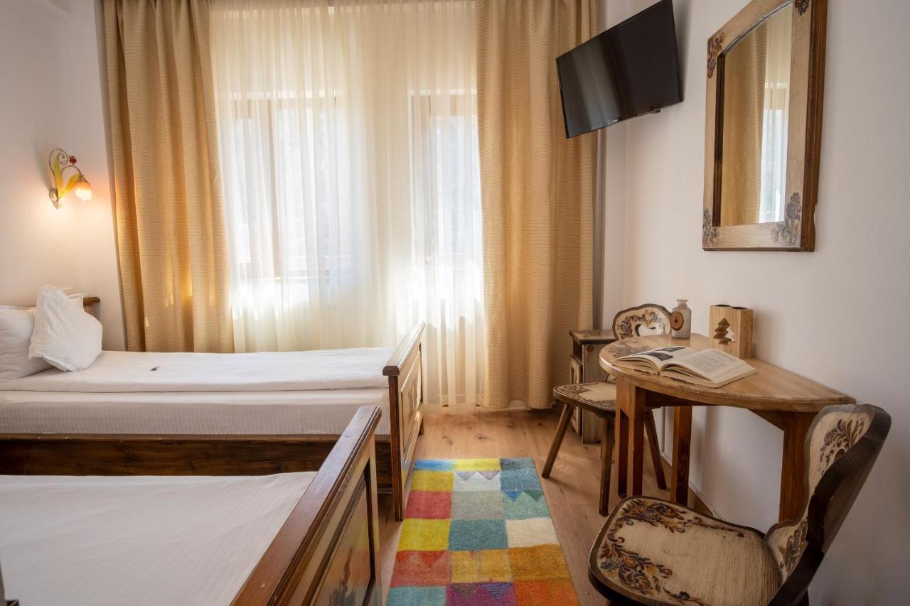 Twin Room with Balcony,1095884382:JPEG