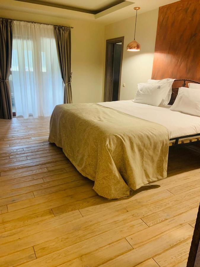 Double Room,1132316652:JPEG