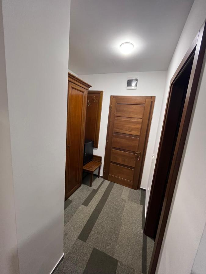 King Room with Balcony,1240583590:JPEG