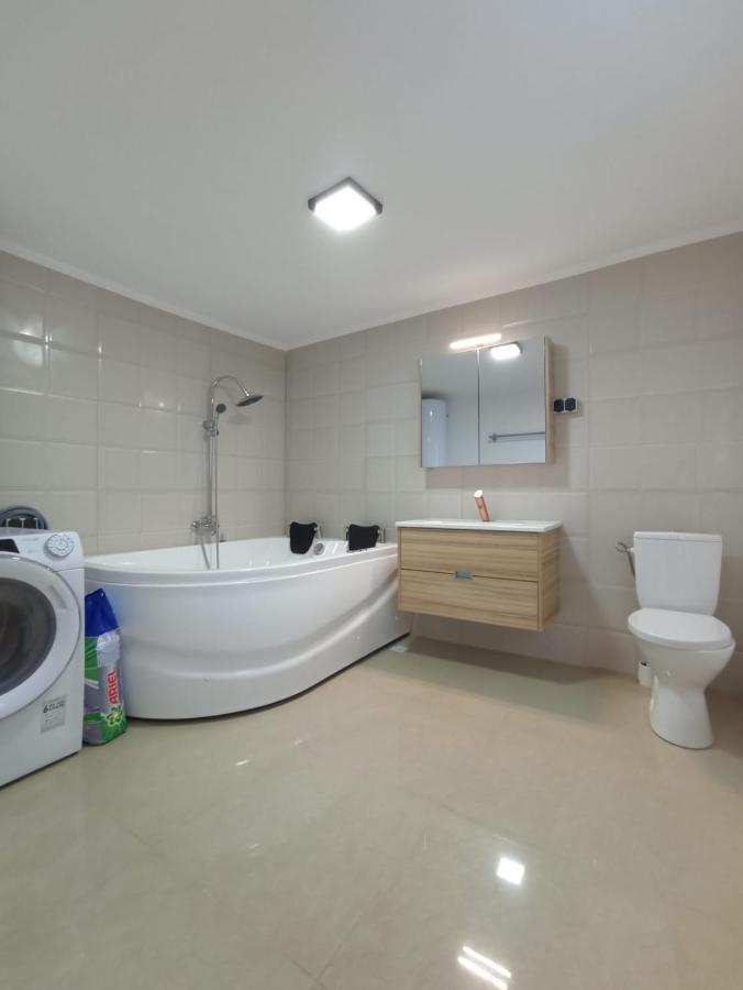 King Room with Spa Bath,1674002690:JPEG