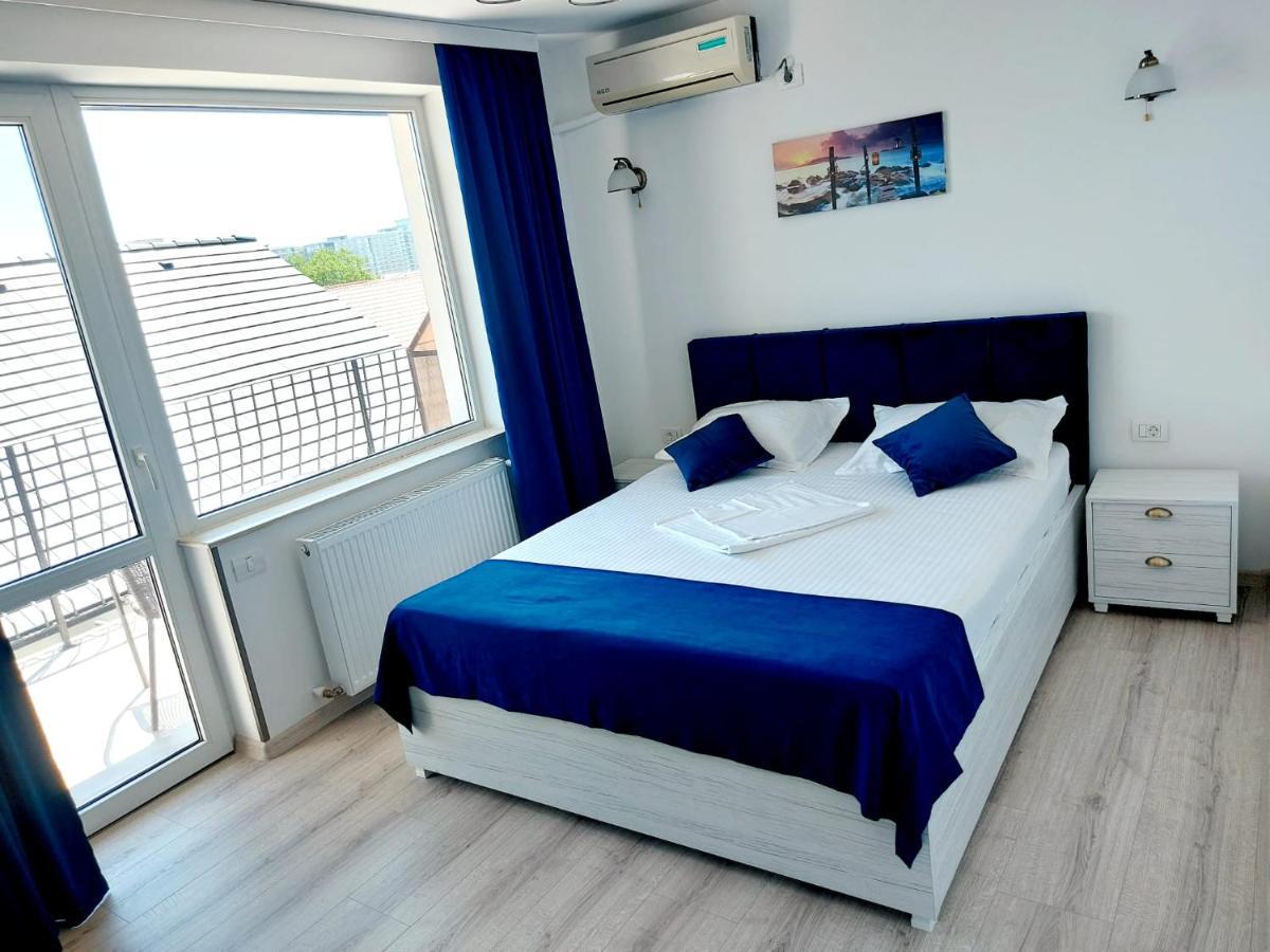 Double Room,1248579982:JPEG