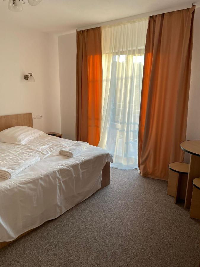 Standard Double Room,1311420328:JPEG