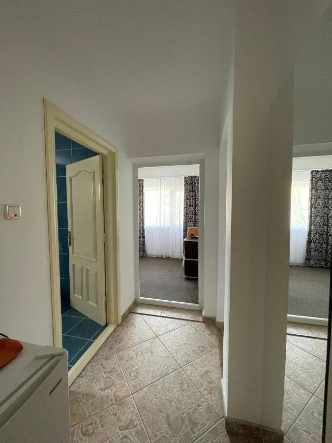 Apartament cu balcon