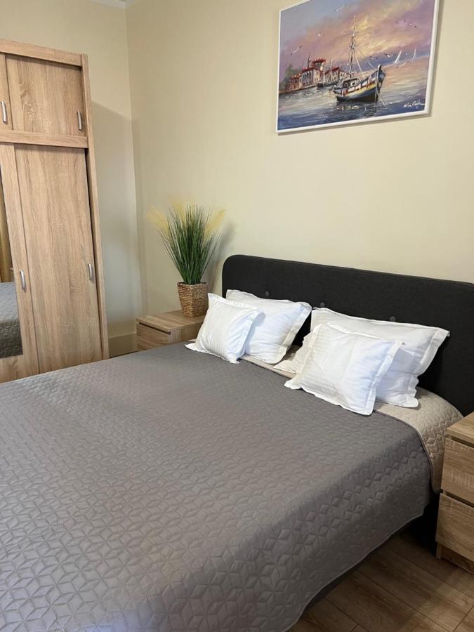 Double Room,1594041594:JPEG