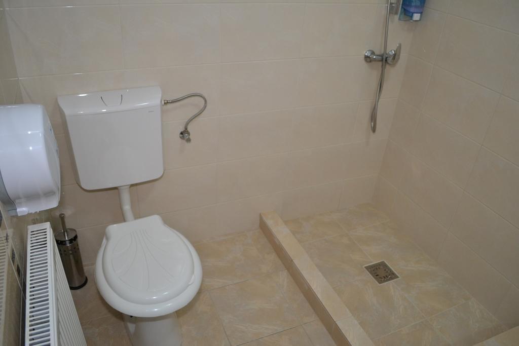 Cameră dublă sau twin cu baie privată