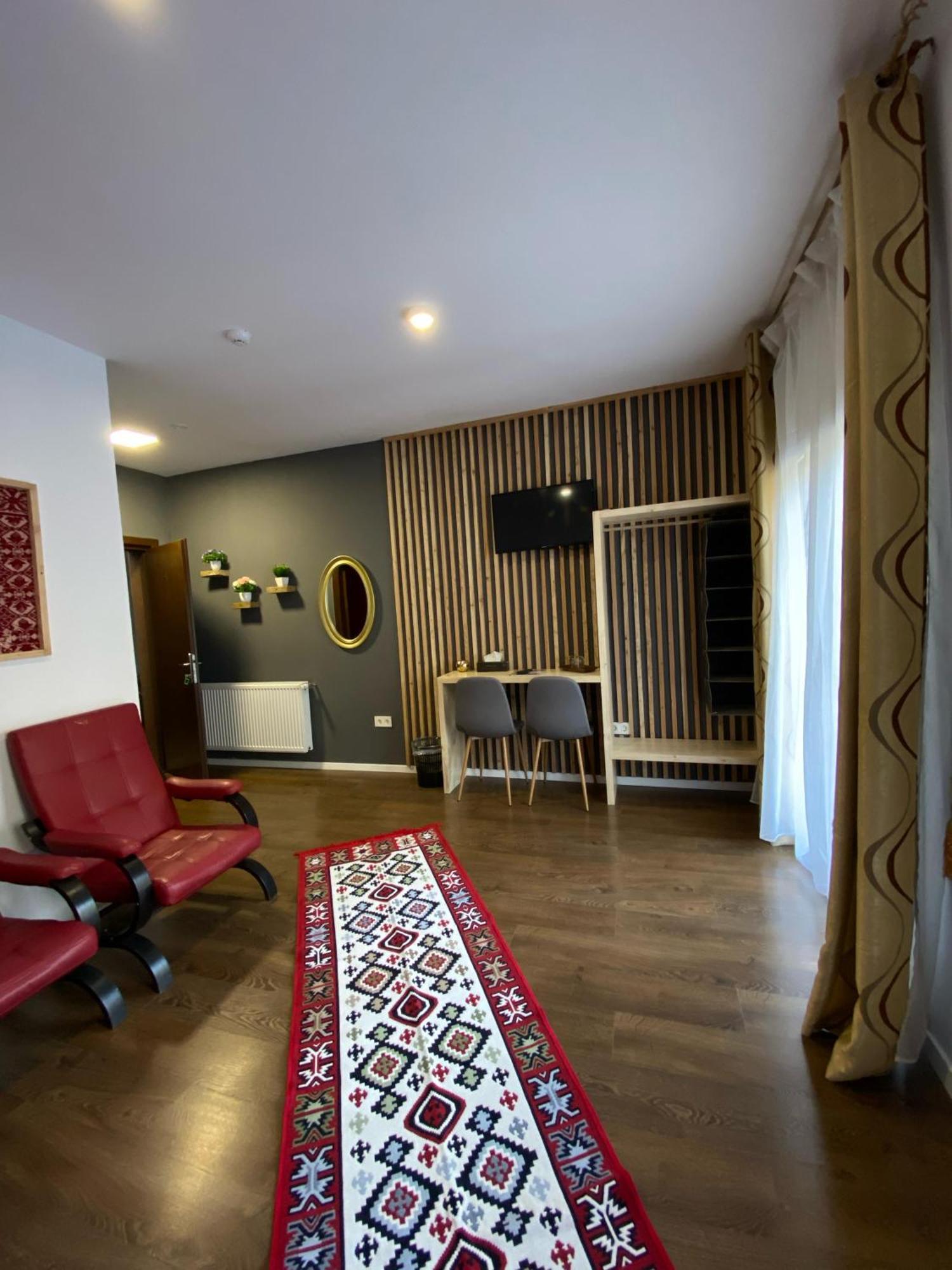 Family Junior Suite,1666178435:JPEG