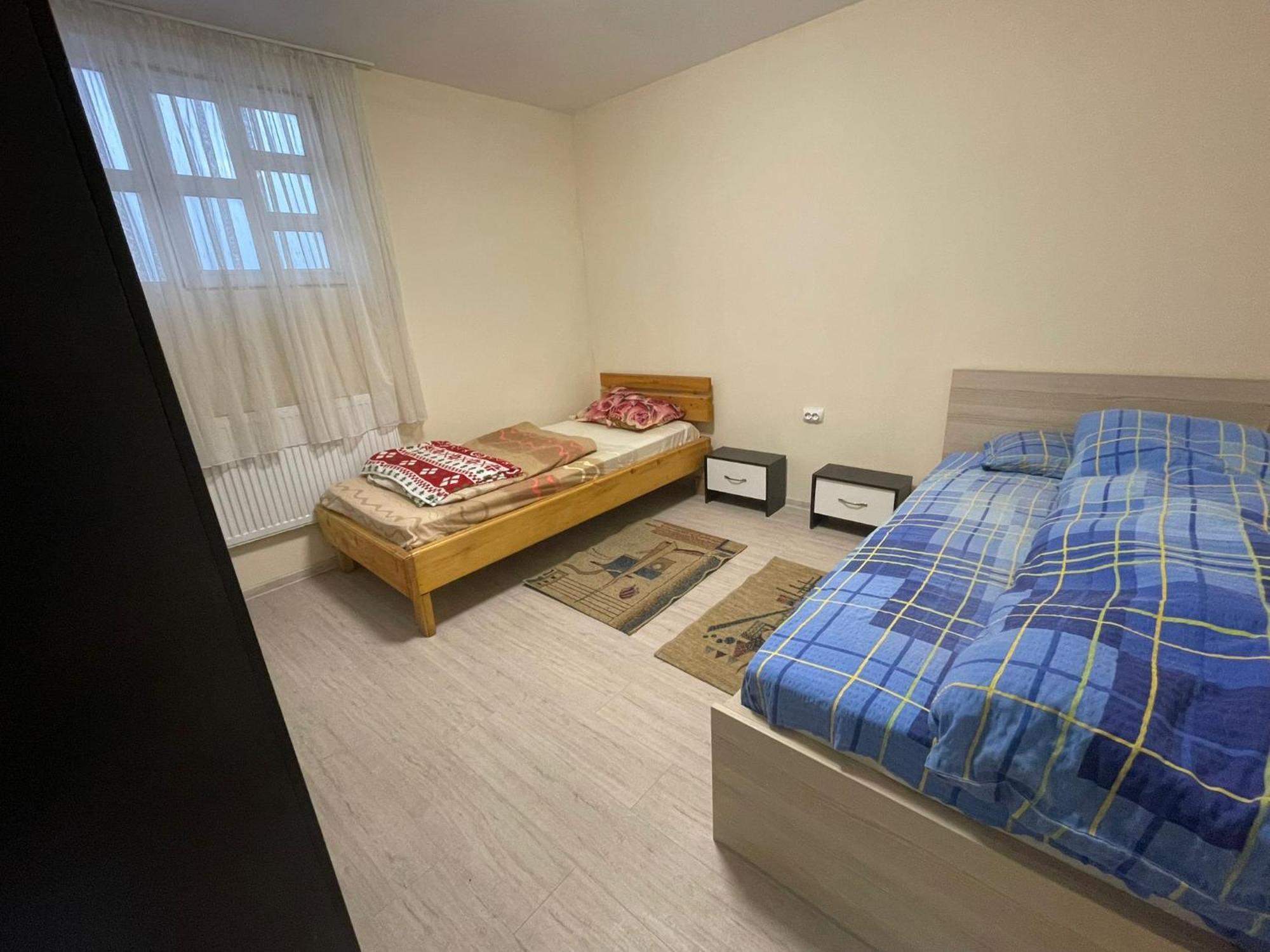 Family Room with Private Bathroom,1672610403:JPEG