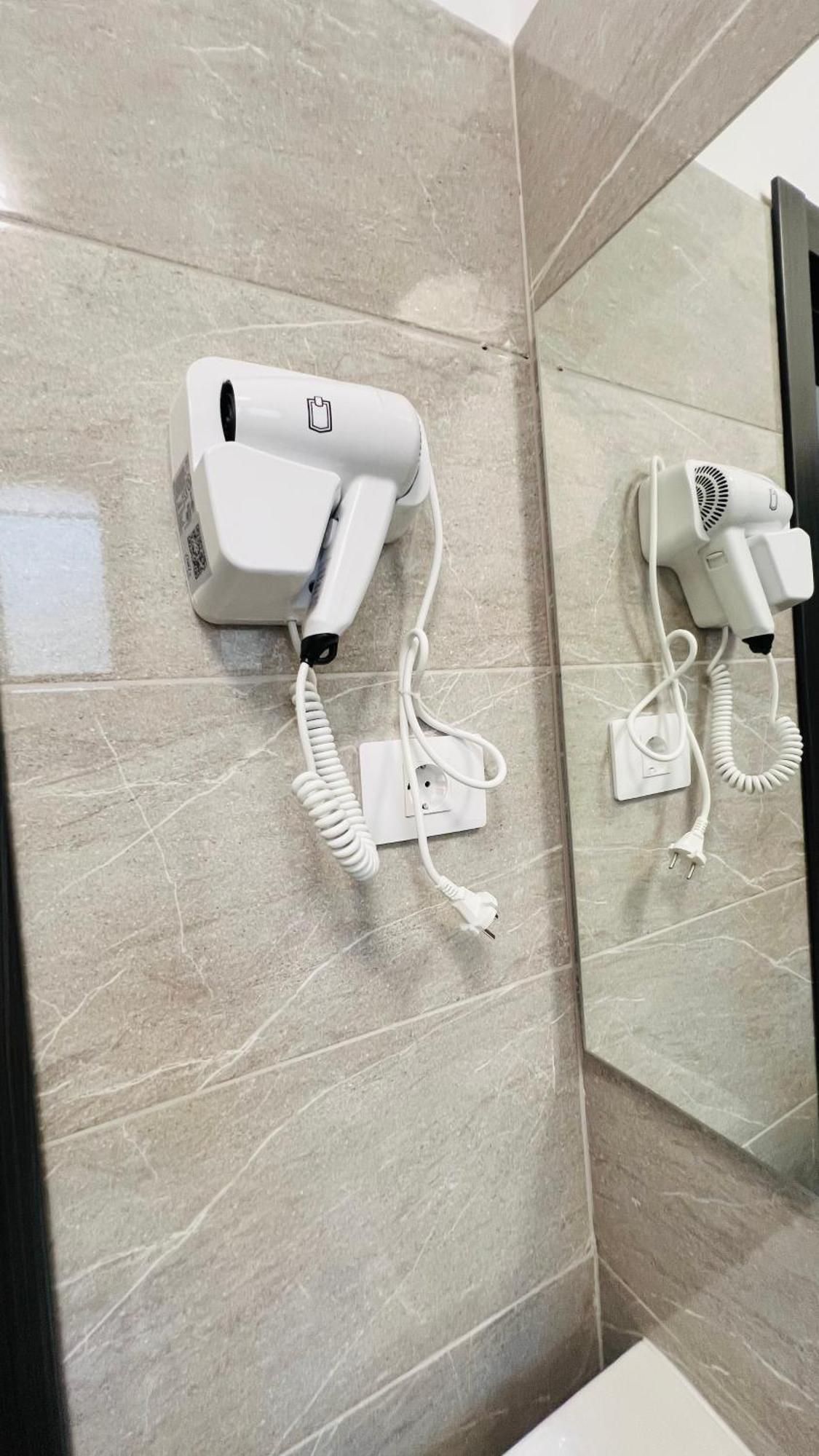 Suite with Sea View,1680724371:JPEG