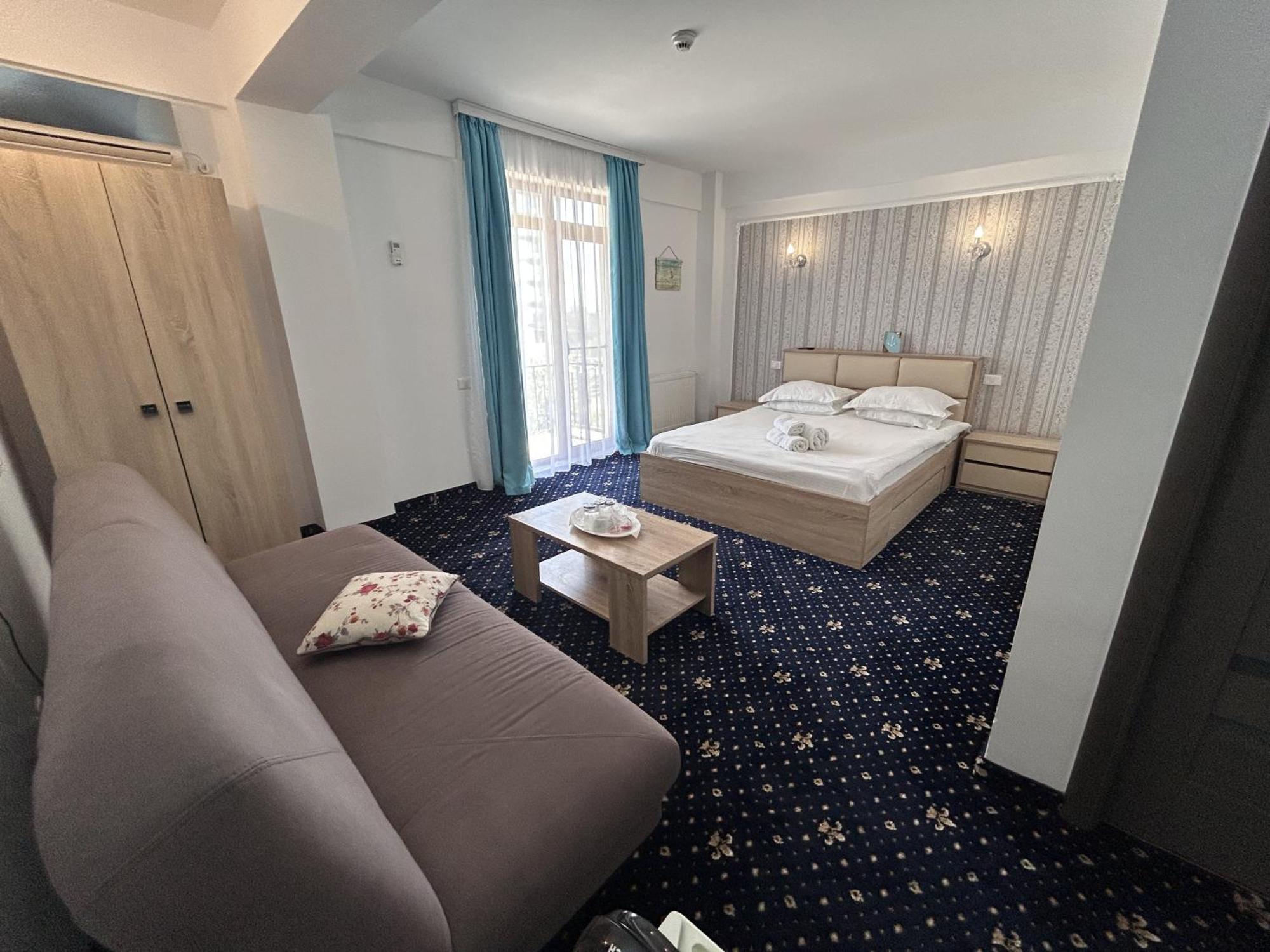 Comfort Triple Room,1677906513:JPEG