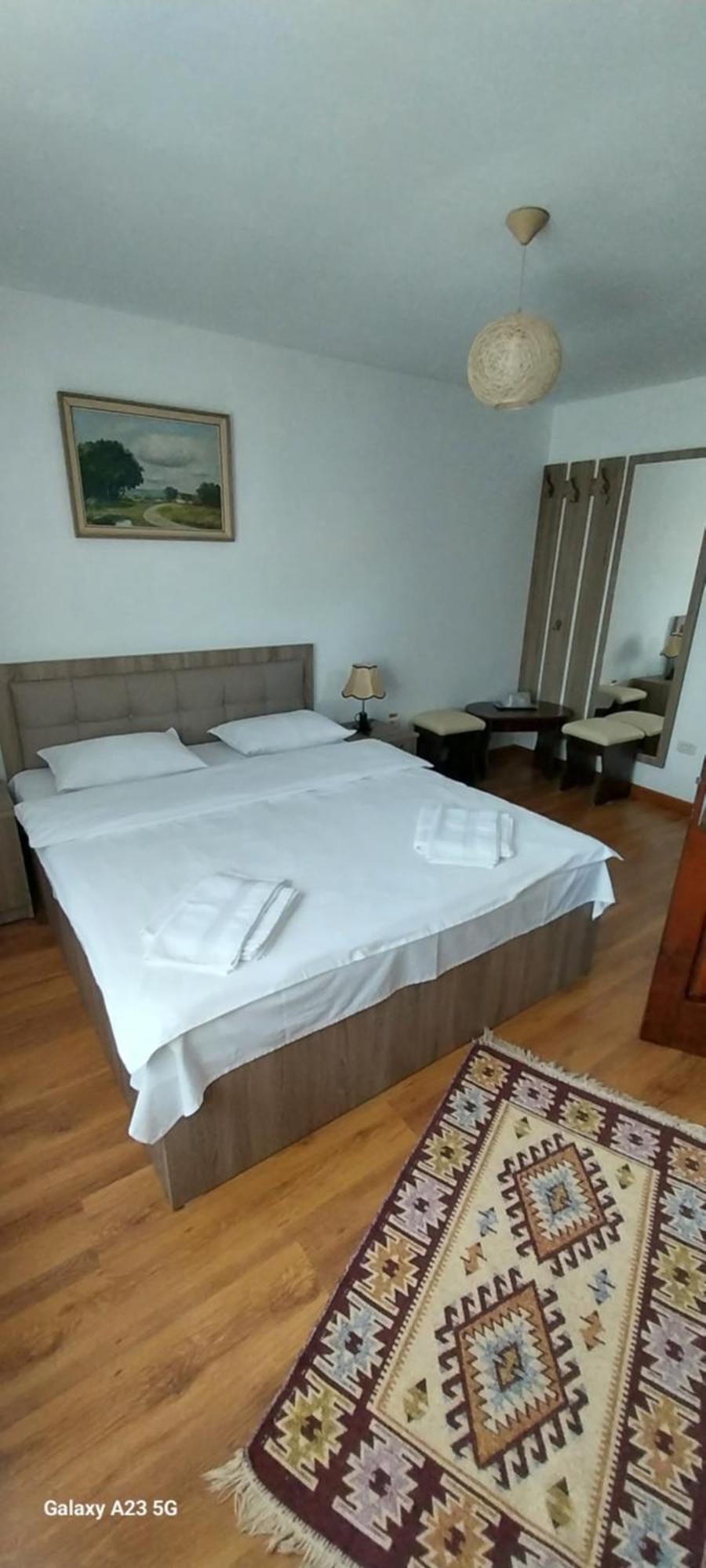 Cameră dublă