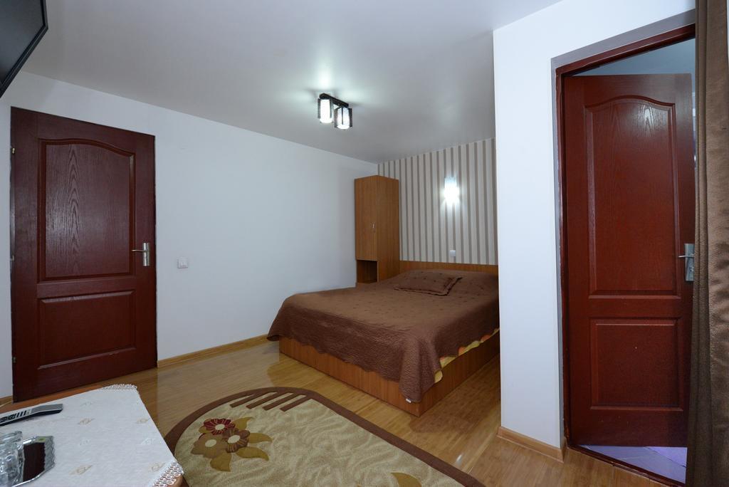 Double Room with Balcony,172575099:JPEG