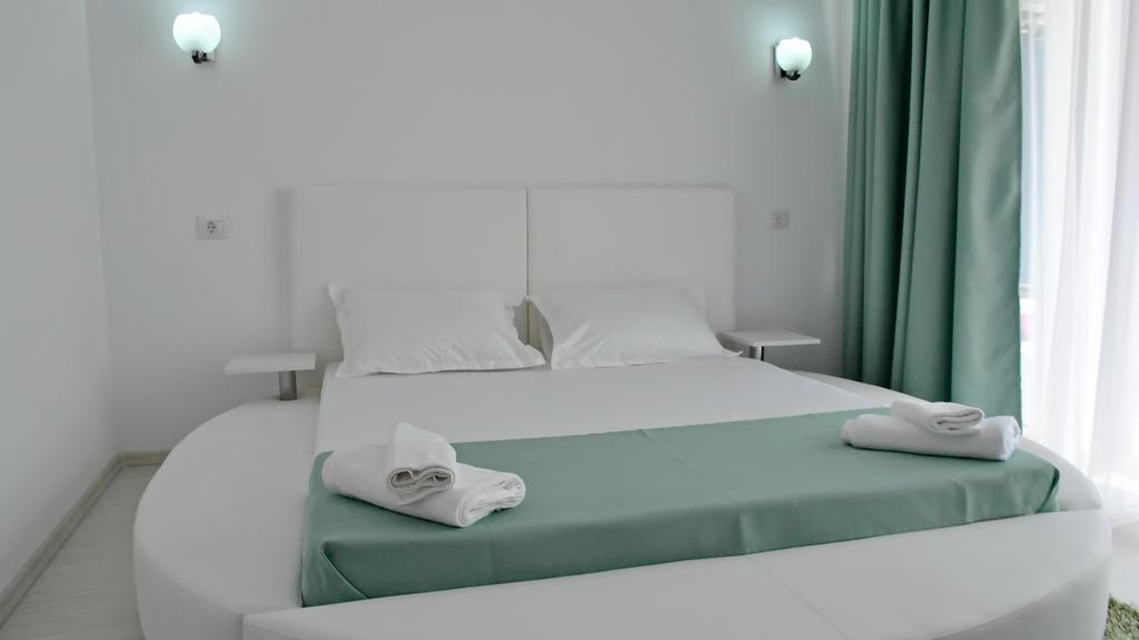 Apartament cu vedere la mare