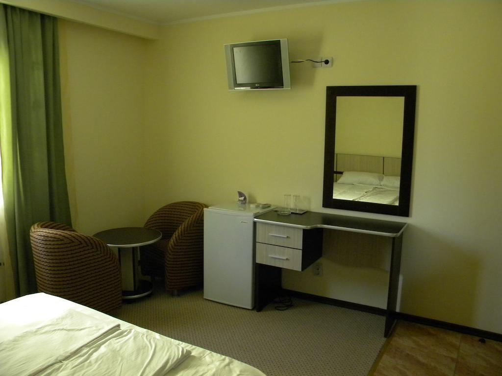 Double or Twin Room,233917834:JPEG