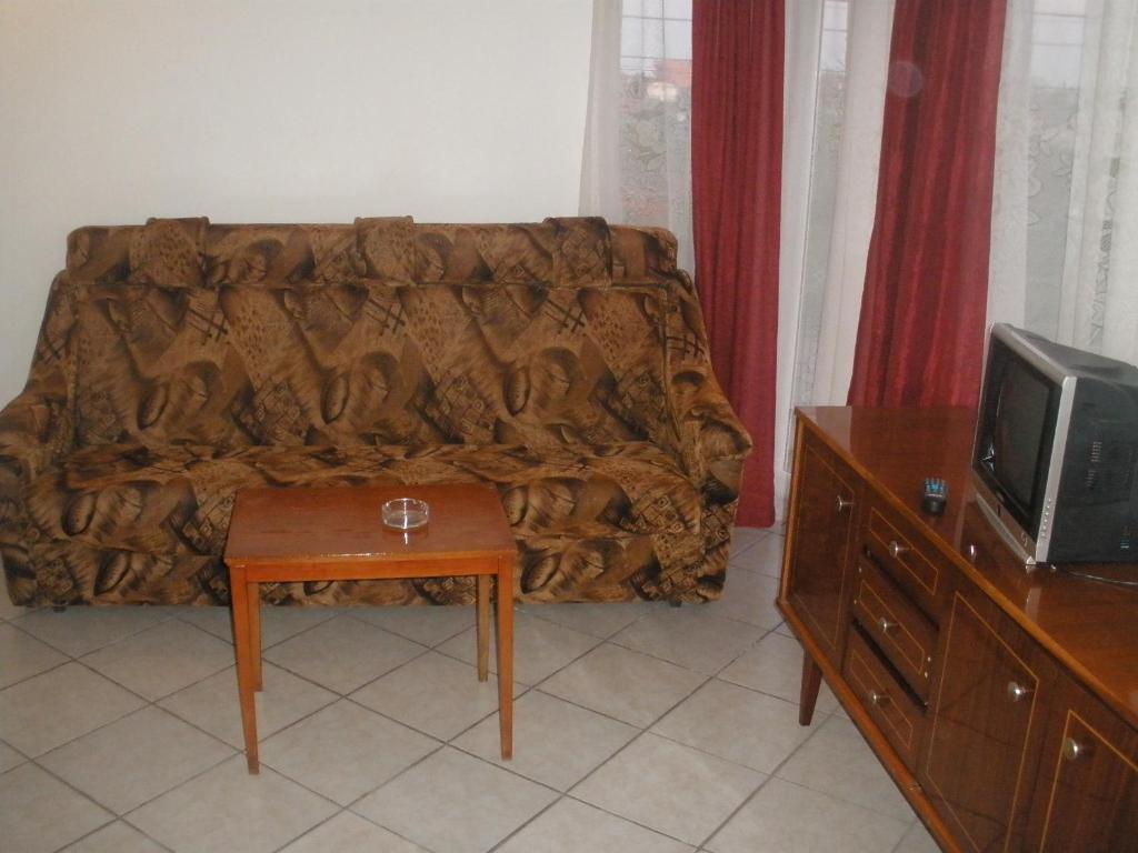 Cameră triplă