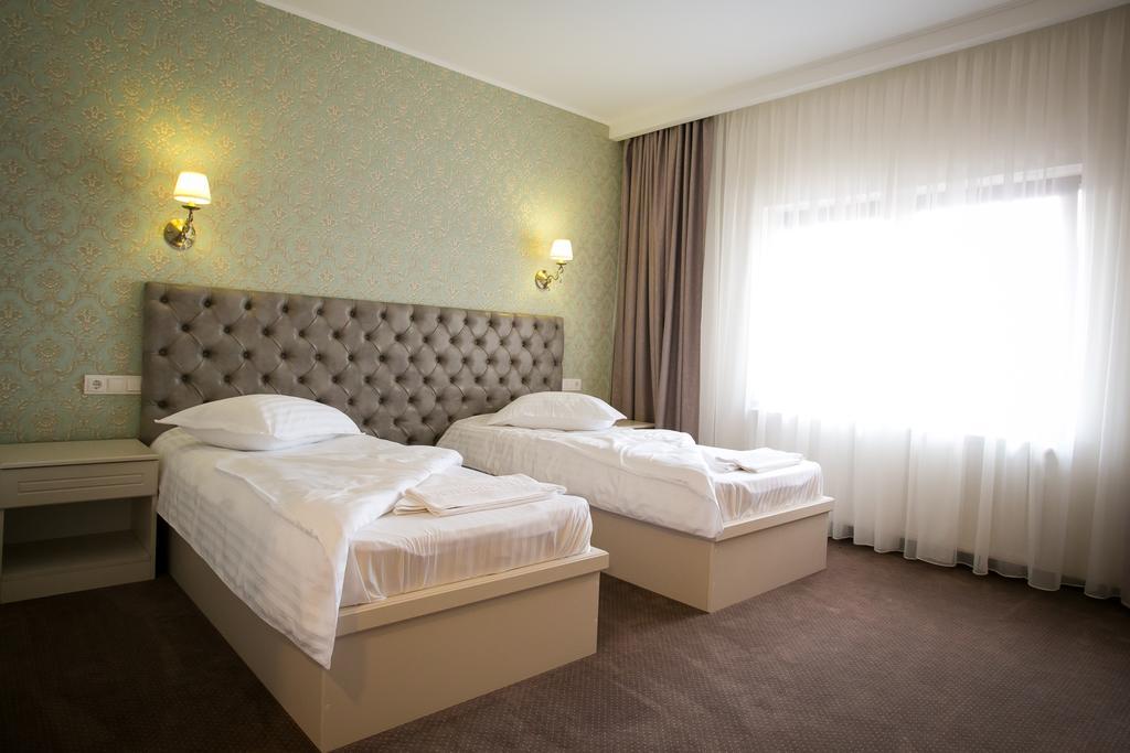 Budget Double or Twin Room,323016595:JPEG