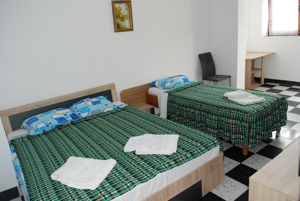 Cameră triplă standard