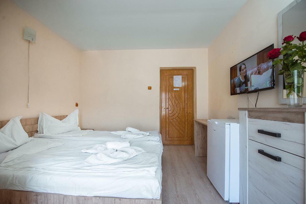Cameră dublă sau twin standard cu balcon