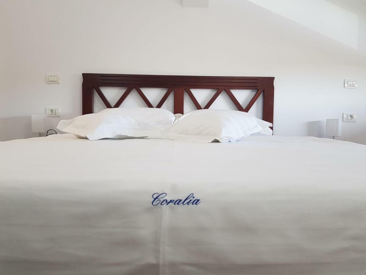 Double Room with Private Bathroom,818194346:JPEG