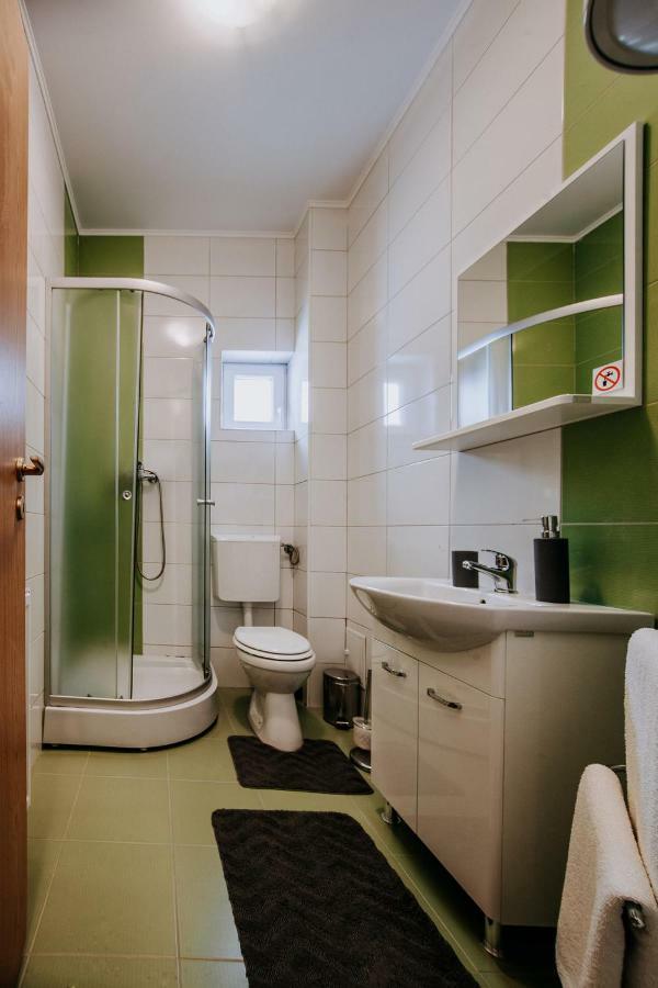 Double Room,1340363123:JPEG