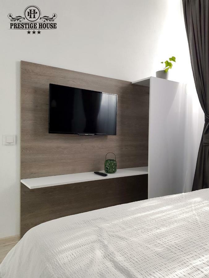 Double Room with Private Bathroom,878695616:JPEG