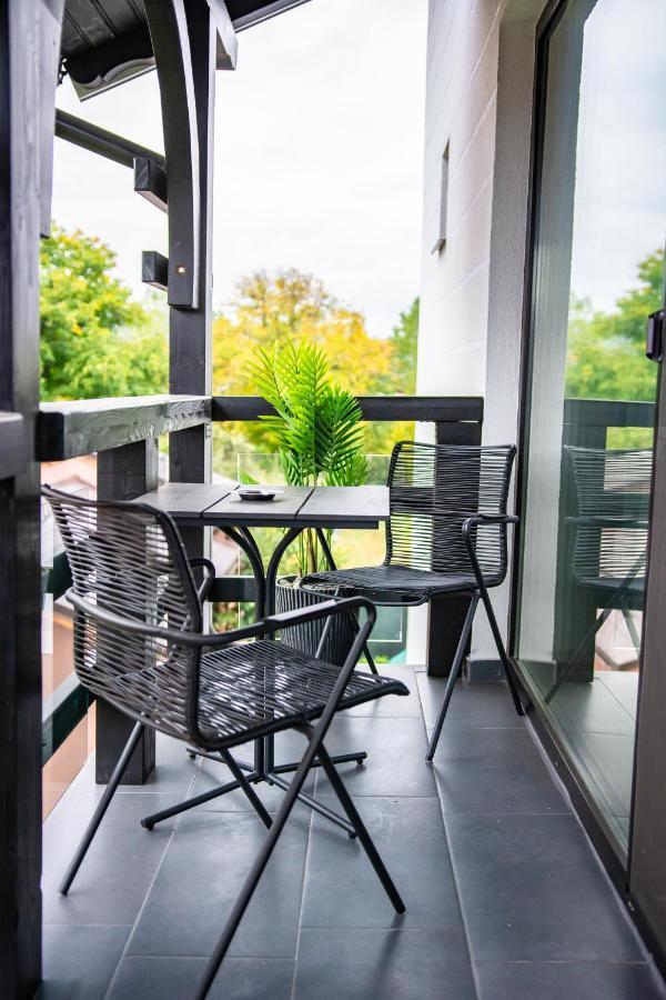 King Room with Balcony,939784012:JPEG