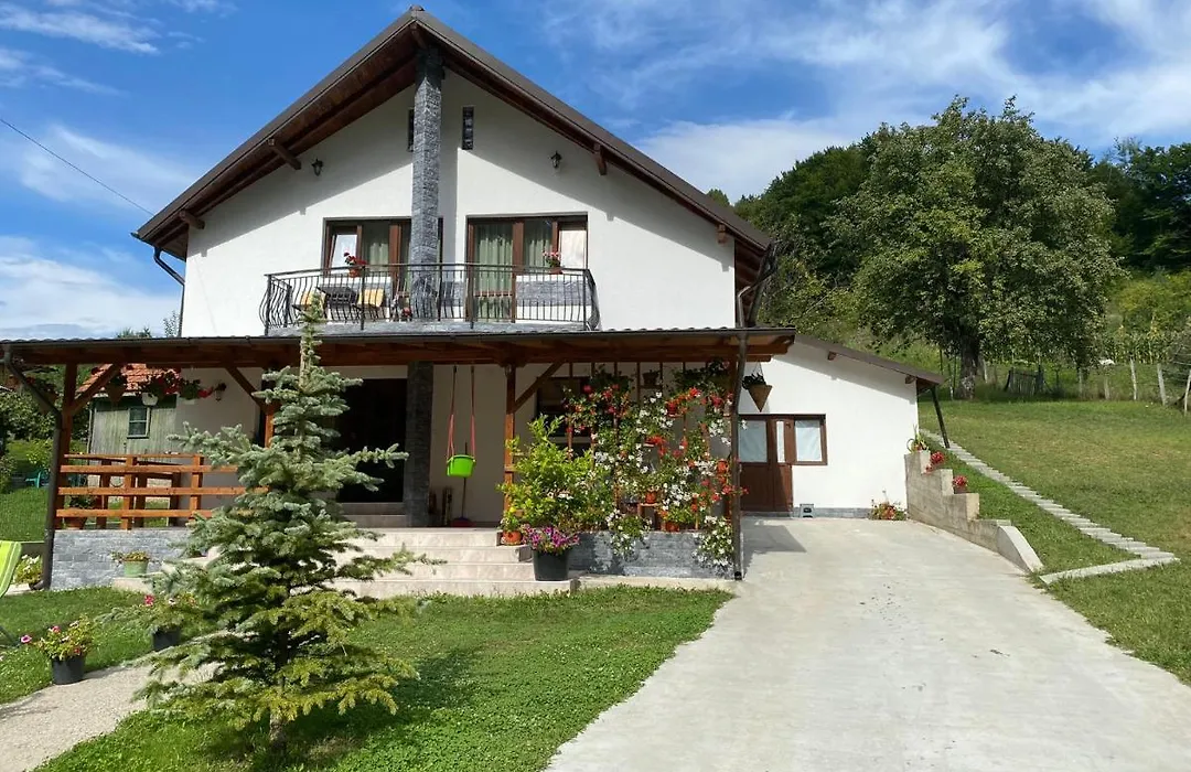 Casa Alex-1