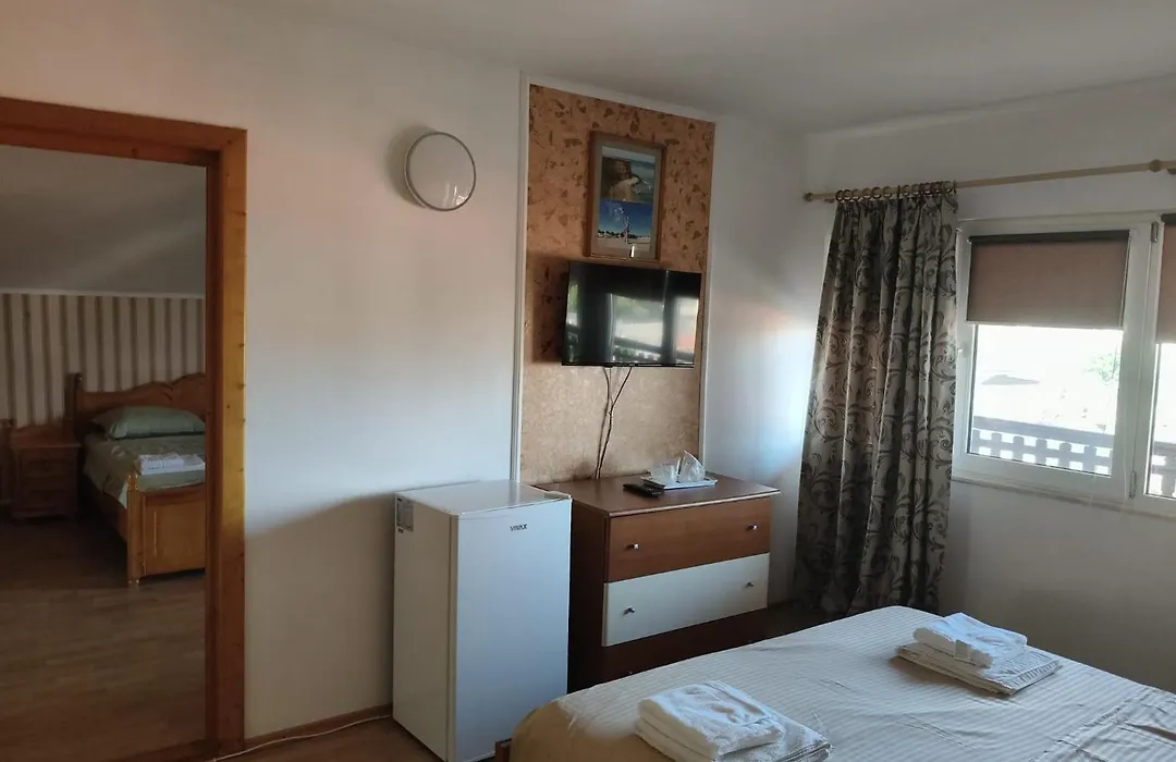 Vila Cristal Costinesti-1