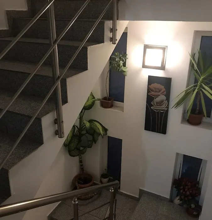 Casa Ghetu Fundeni-1
