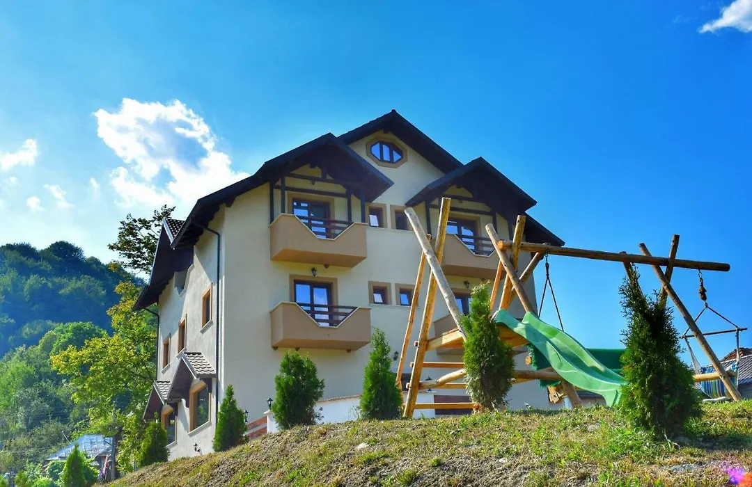 Heaven Guesthouse-1