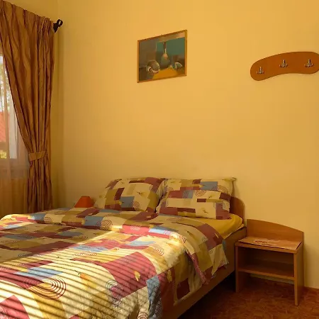 Casa Zmeilor-2