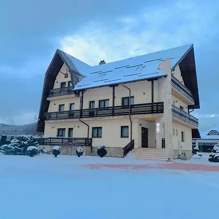 Pensiunea Miorița Putna-3