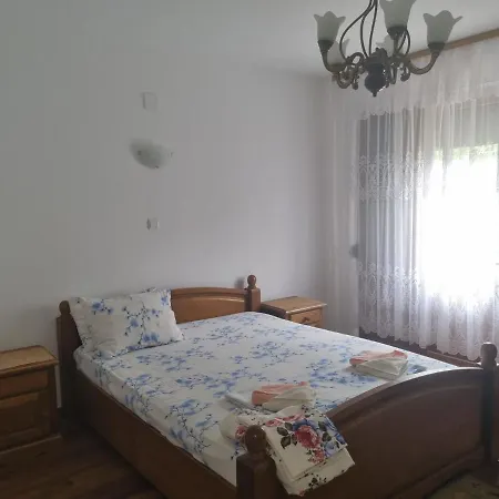 Vila Orizont-2