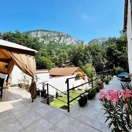 Casa Anca-3