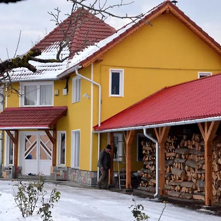 Cazare La Troita-2