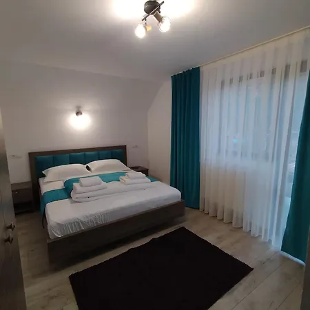 Casa Vânătorilor-3