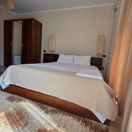 Casa De La Mare-2