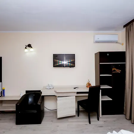 Pensiunea Damiro-3
