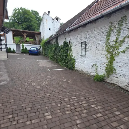 Casa Vanatorului-3