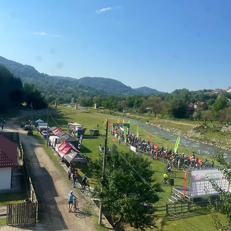 Pensiunea Trei Ponei-2