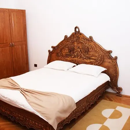 Casa Craiova Nuova-2