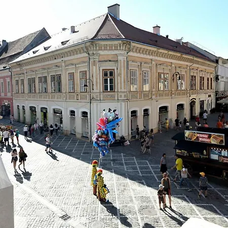 Top Royal Central Brasov-3