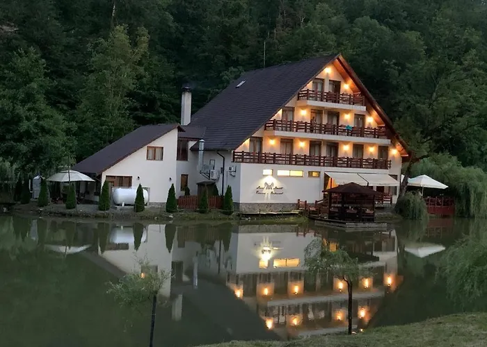 Guest house Lacul Linistit Moneasa