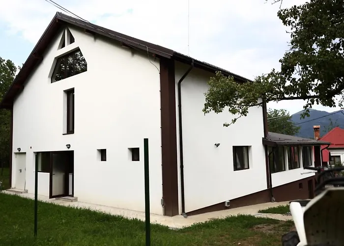 Hățașul Bunicului Arefu