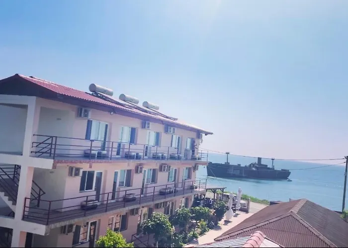 Casa Roman Costineşti