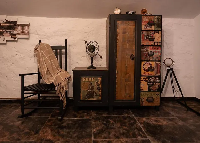 Valea Tătarilor Hotel Lacul Roşu