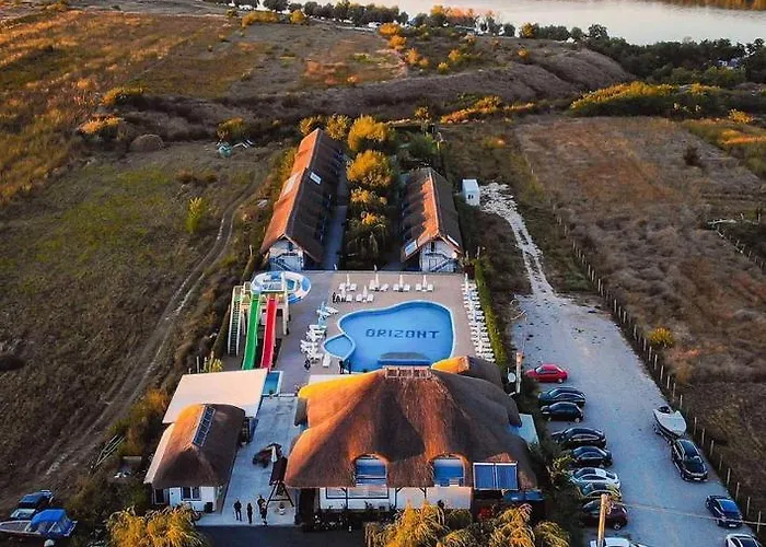 Orizont-Mahmudia Hotel